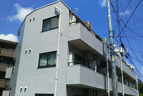 エミグラント妙蓮寺