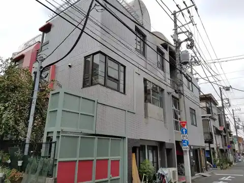 スクエアフォー18