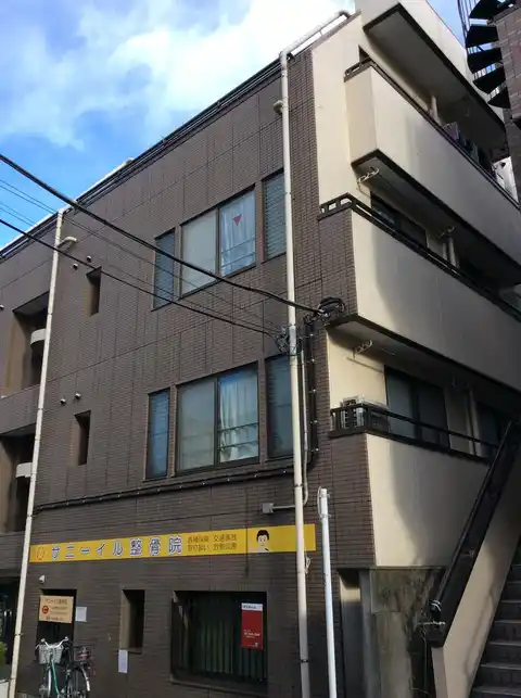 メゾンツツイ