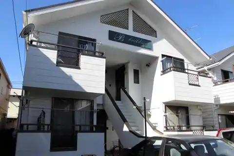 B BUILDING
