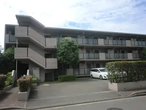 ルミエール湘南