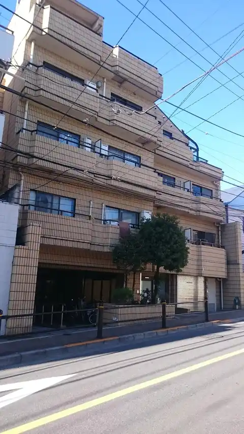 ラミアール佐々木