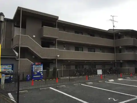 シャルマンドミール
