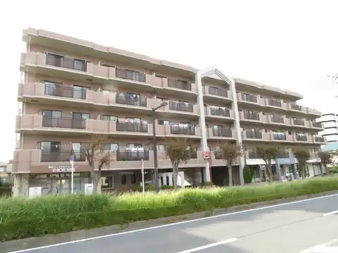 ベルファーム三号館