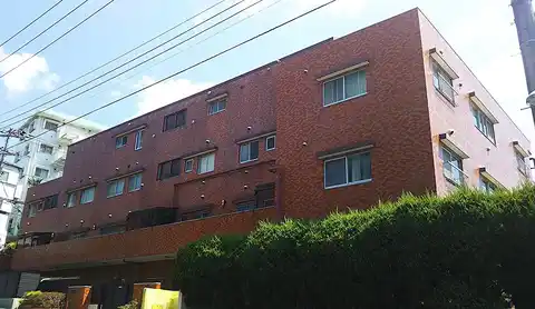 シャンボール妙蓮寺