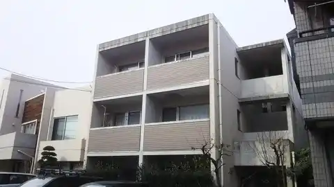 マーガレットフィールドカミタカダ