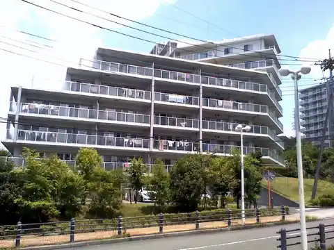 クレヴィア京王堀之内パークナード13番街