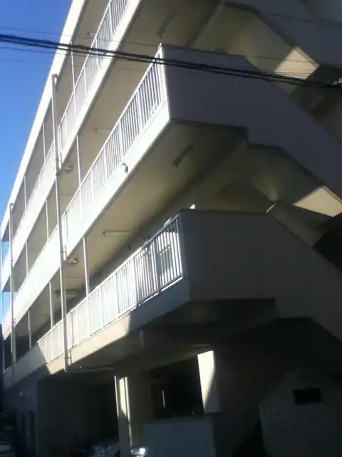 ストークマンション