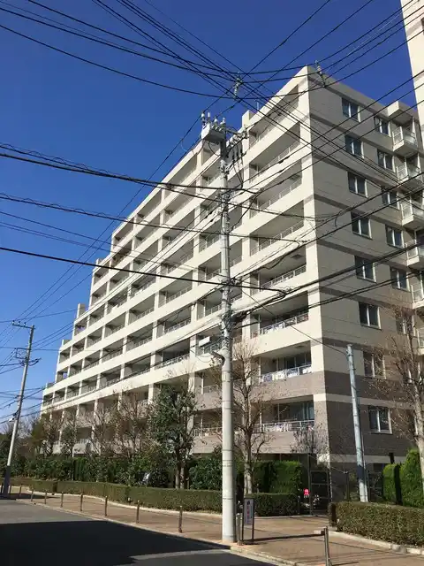 ウォルトンズコート長津田ロビンコート(C棟)