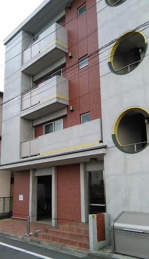 セダンポート