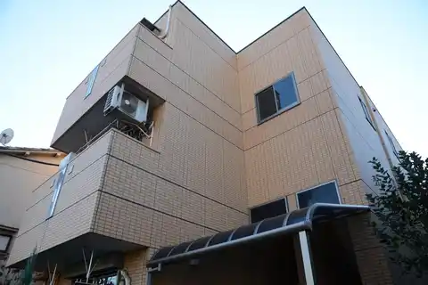 ロビュストメゾン