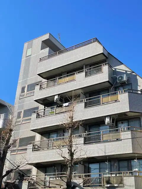ルーカスビルシュエット木場