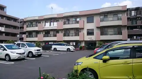 メゾンエイト