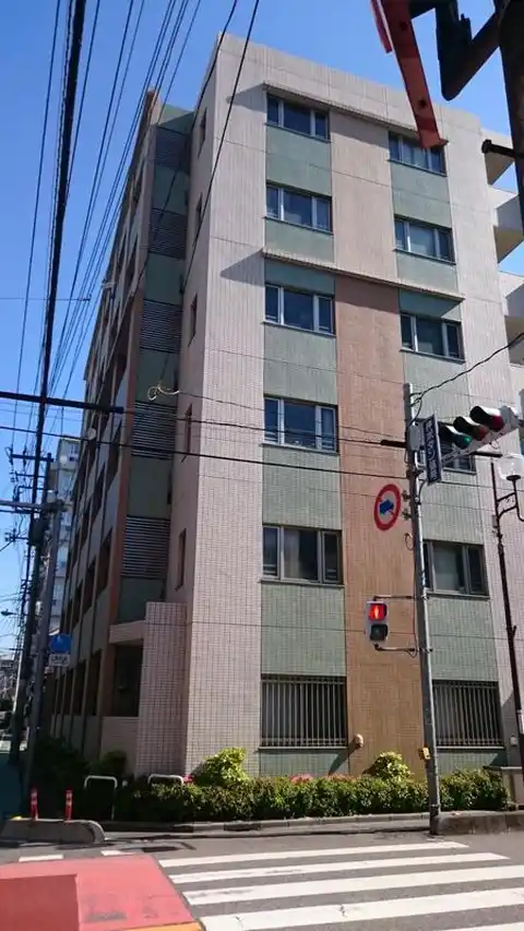 ルミエール岸町