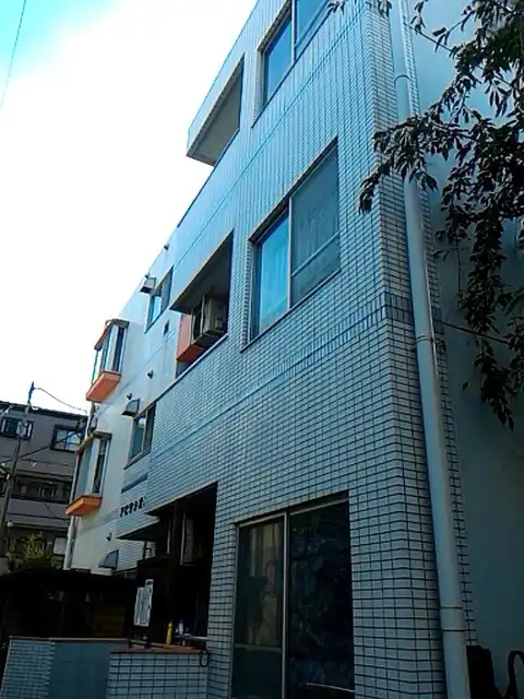 アビタシオン島