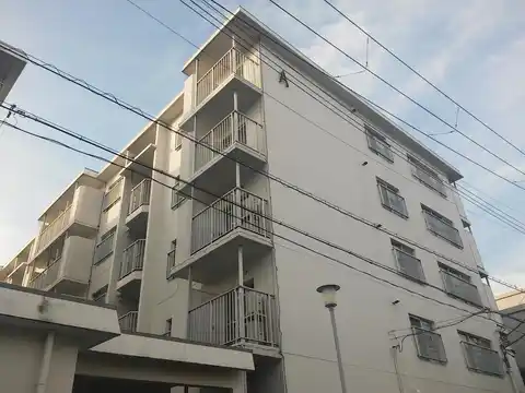 サニークレスト白楽A棟