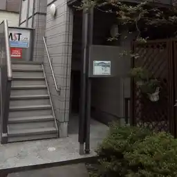 トロアメゾン 外観