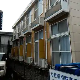 レオパレスセレスティア 外観