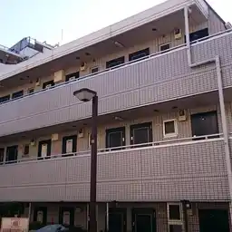 アベニュー二の橋 外観