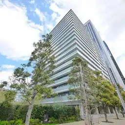 ザ・パークハウス新宿タワー 外観