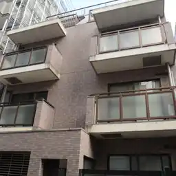 アクシス 外観