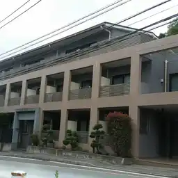 グラシアスしもさく 外観