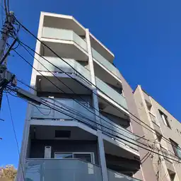 グランパーク新宿 外観