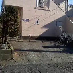 ホワイトハイツ 外観