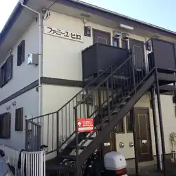 ファミーユヒロ 外観