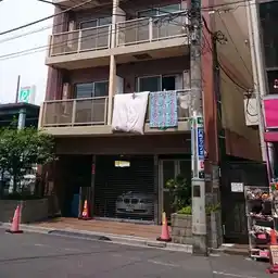 アルベラータ 外観