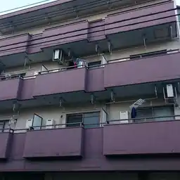 アパルトマン蓮根 外観