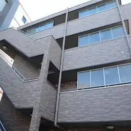 レステュディオ 外観