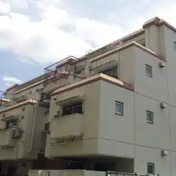 高松町ロイヤルハイツ