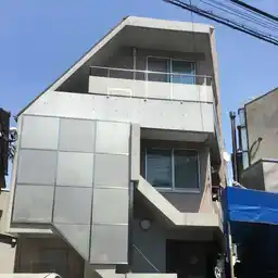 コート・U 外観