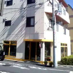 レミ・ション 外観