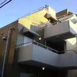 メゾン中央 外観