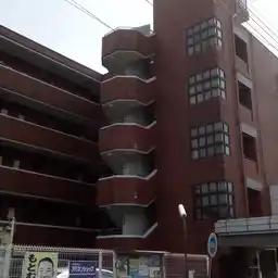 コンパニロス 外観