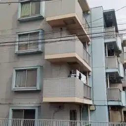 シャロウム小山 外観