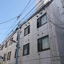 ウエストインパート18コマゴメ 外観