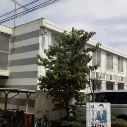 レオパレスボヌール橋本 外観