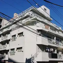リライアンス湯立坂 外観