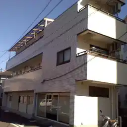 グランドステータス日高 外観