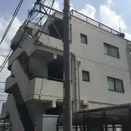 グローリー春愛 外観