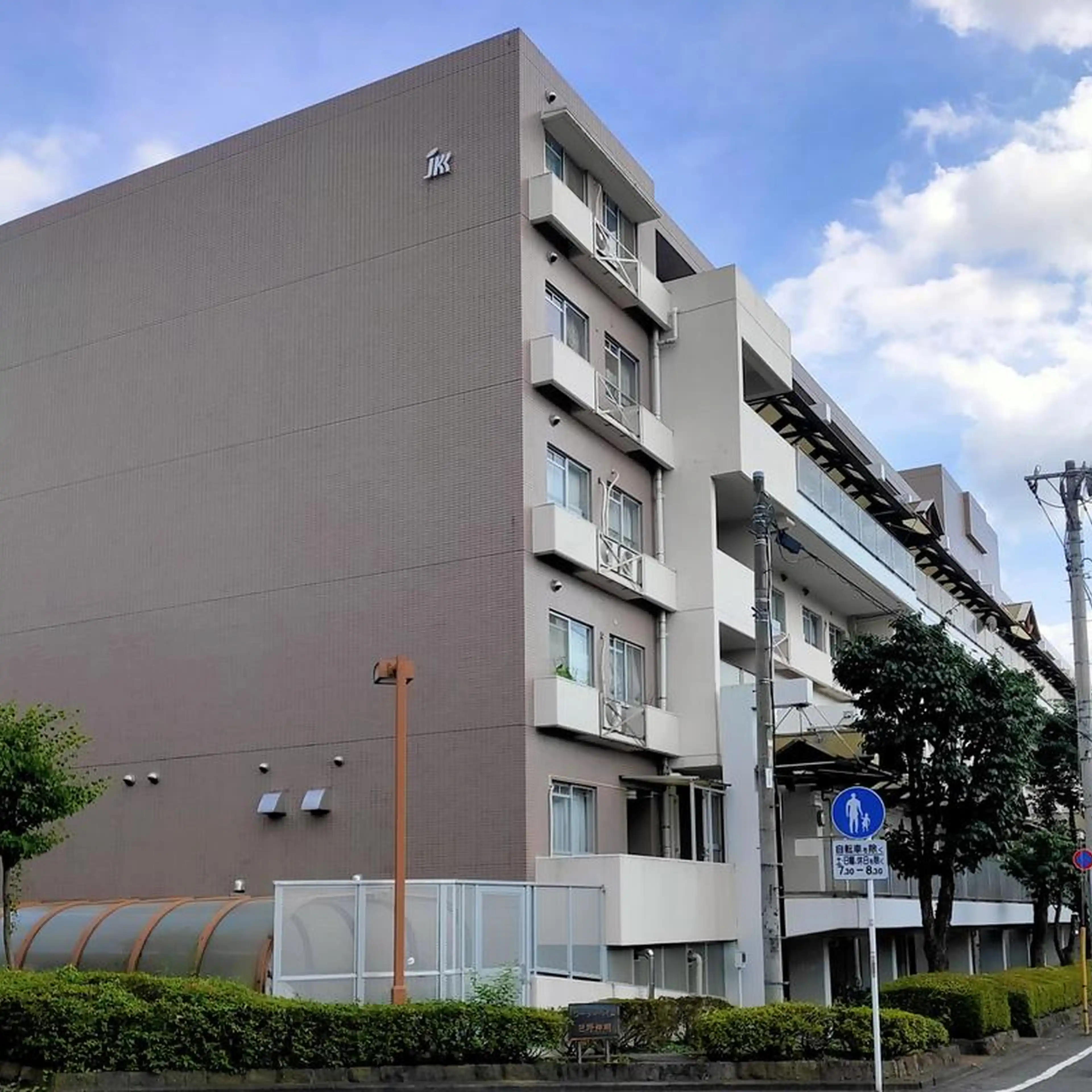 コーシャハイム日野神明 外観