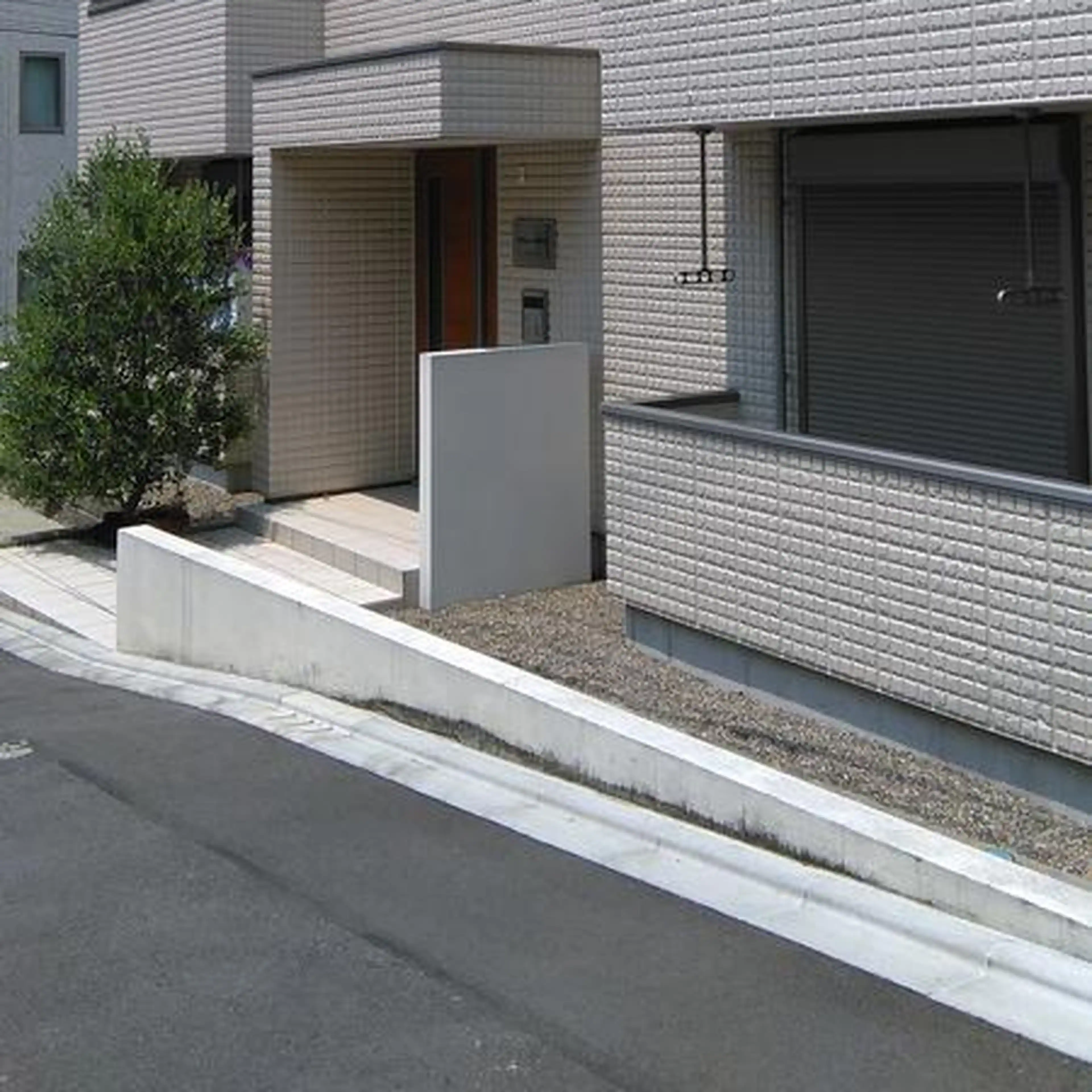 MAISON DE SHELM 外観