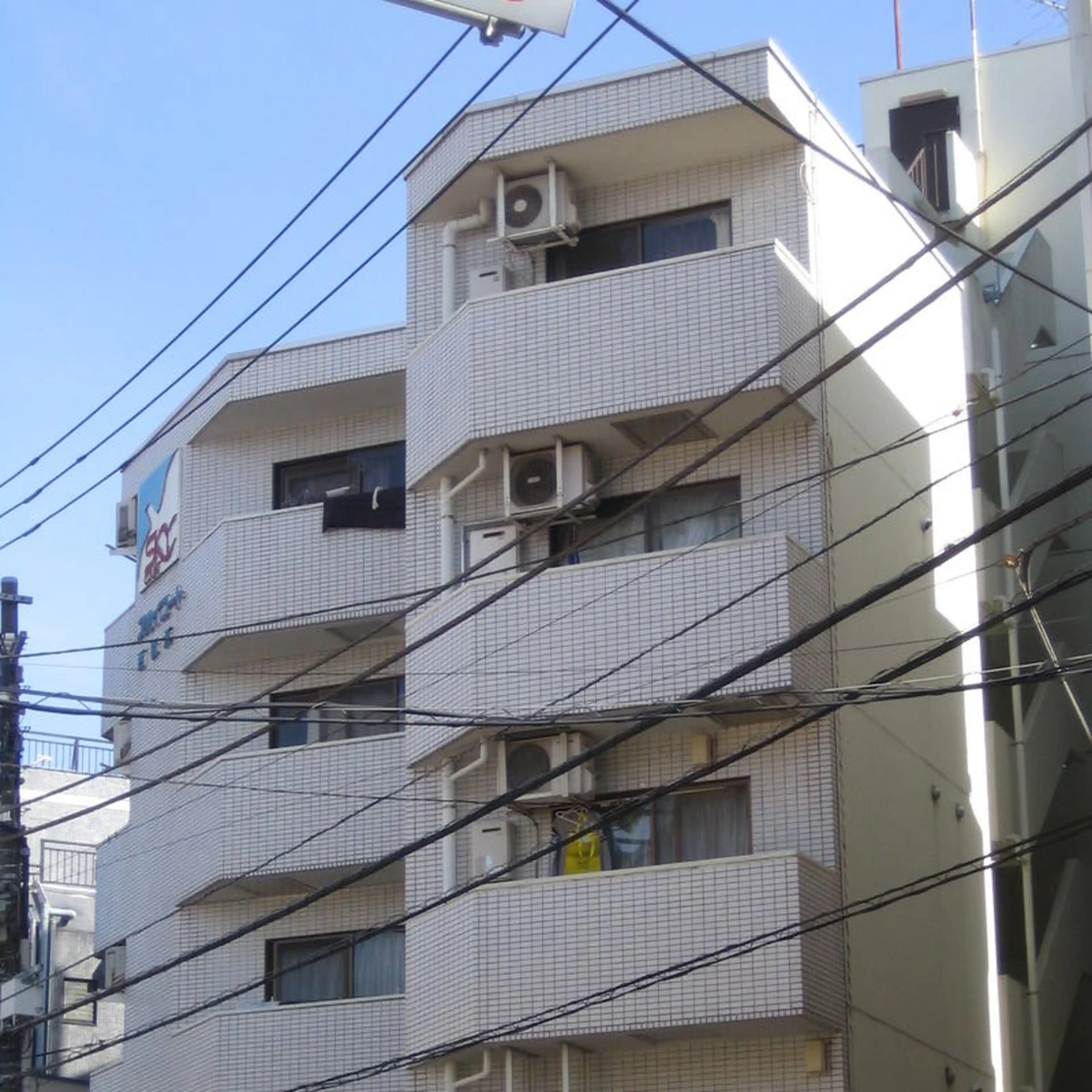 スカイコート西横浜 外観