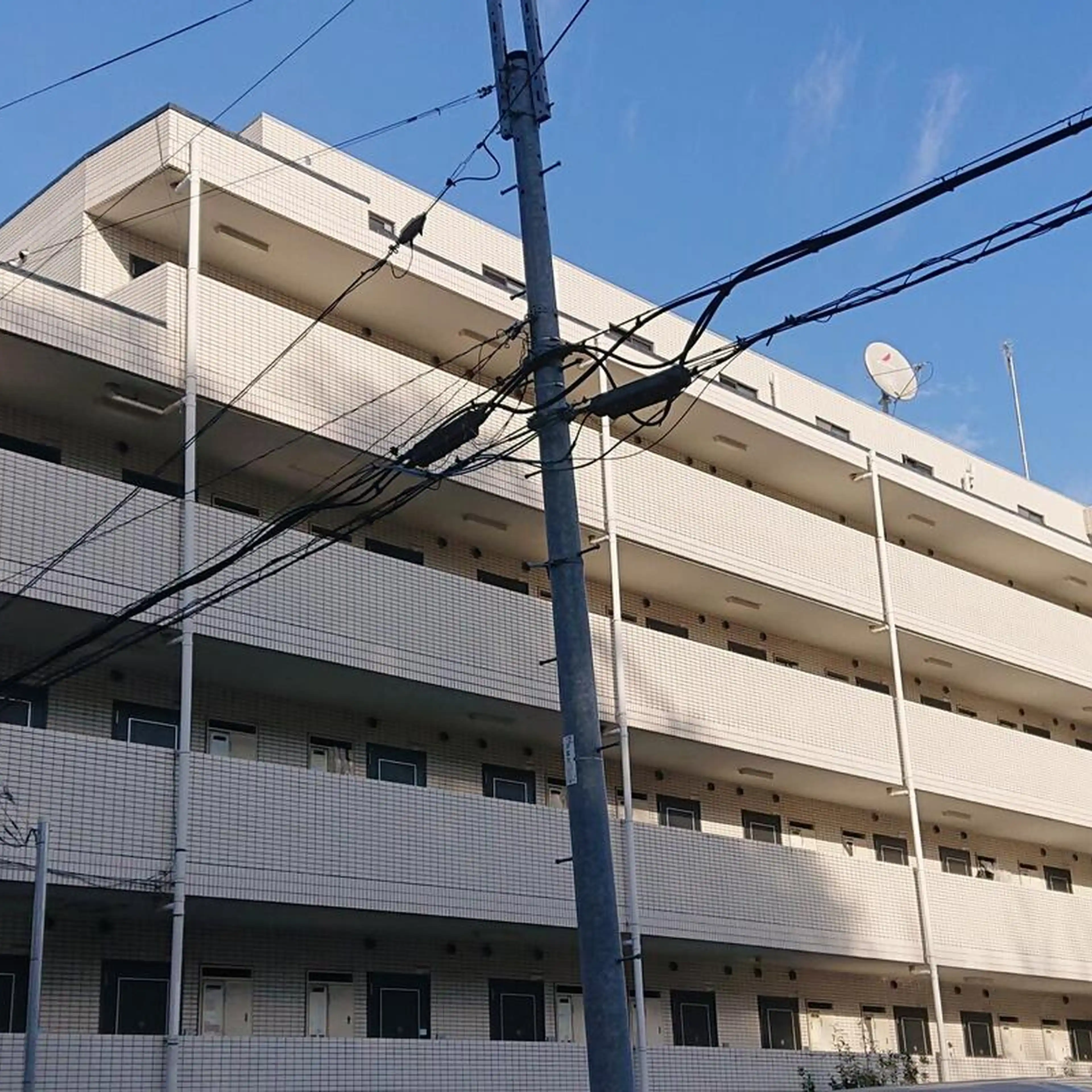 日神パレステージ本駒込 外観