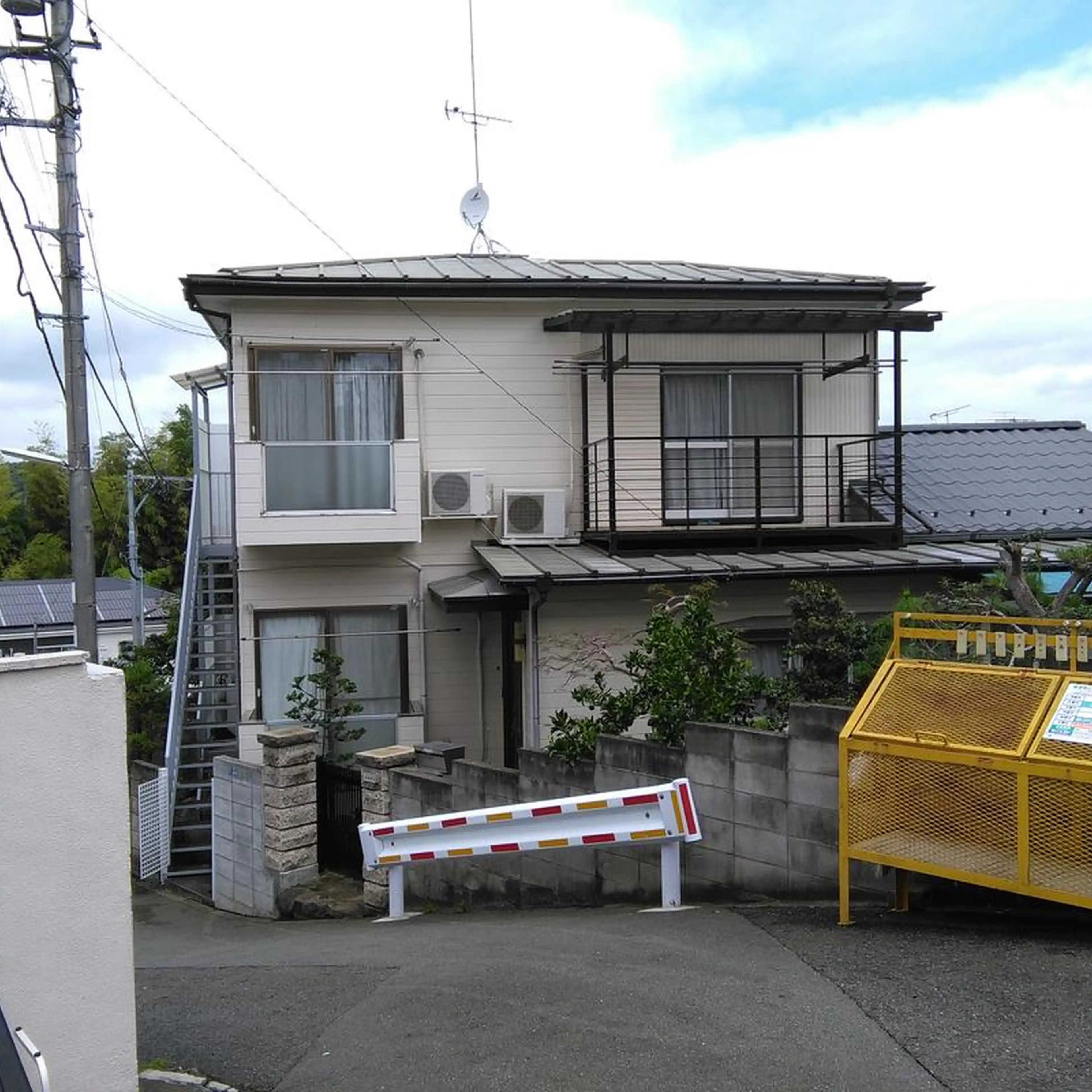 エーリー高橋 外観