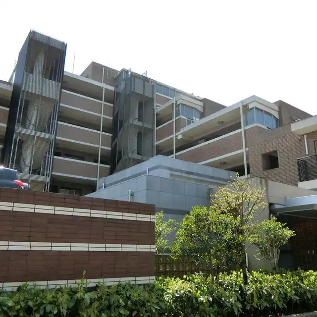 The NOBUTO HILLSGARDEN COURT