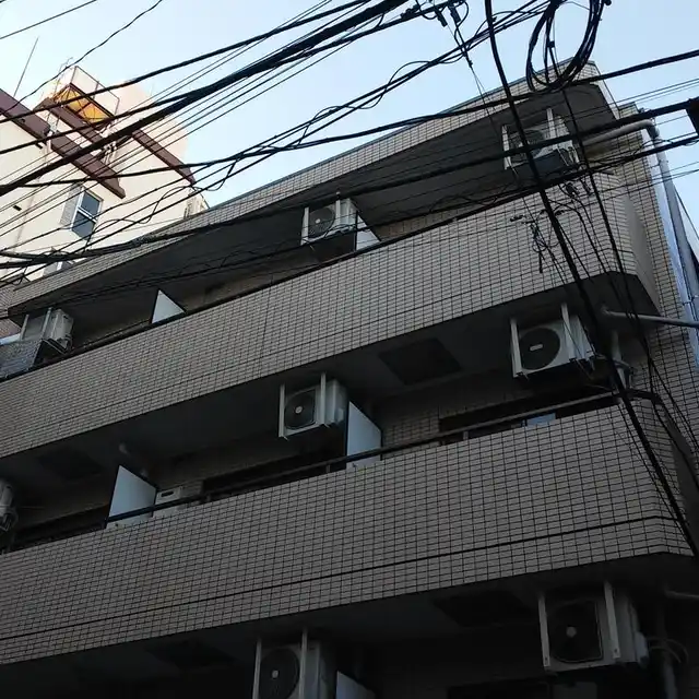 メインステージ幡ケ谷駅前